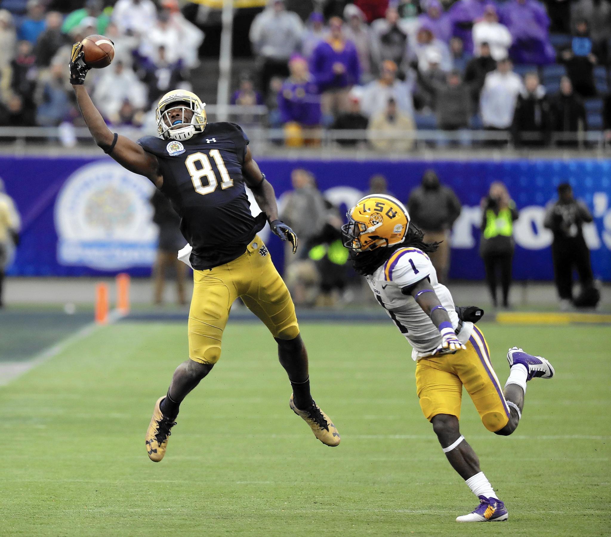 Ravens trade up, draft Notre Dame receiver Boykin