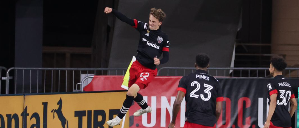 D.C. United scores equalizer for 2-2 draw vs. Toronto FC