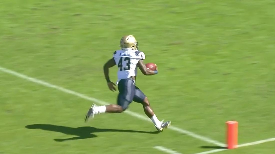 Smith Leads Navy To A 27-23 Win At East Carolina