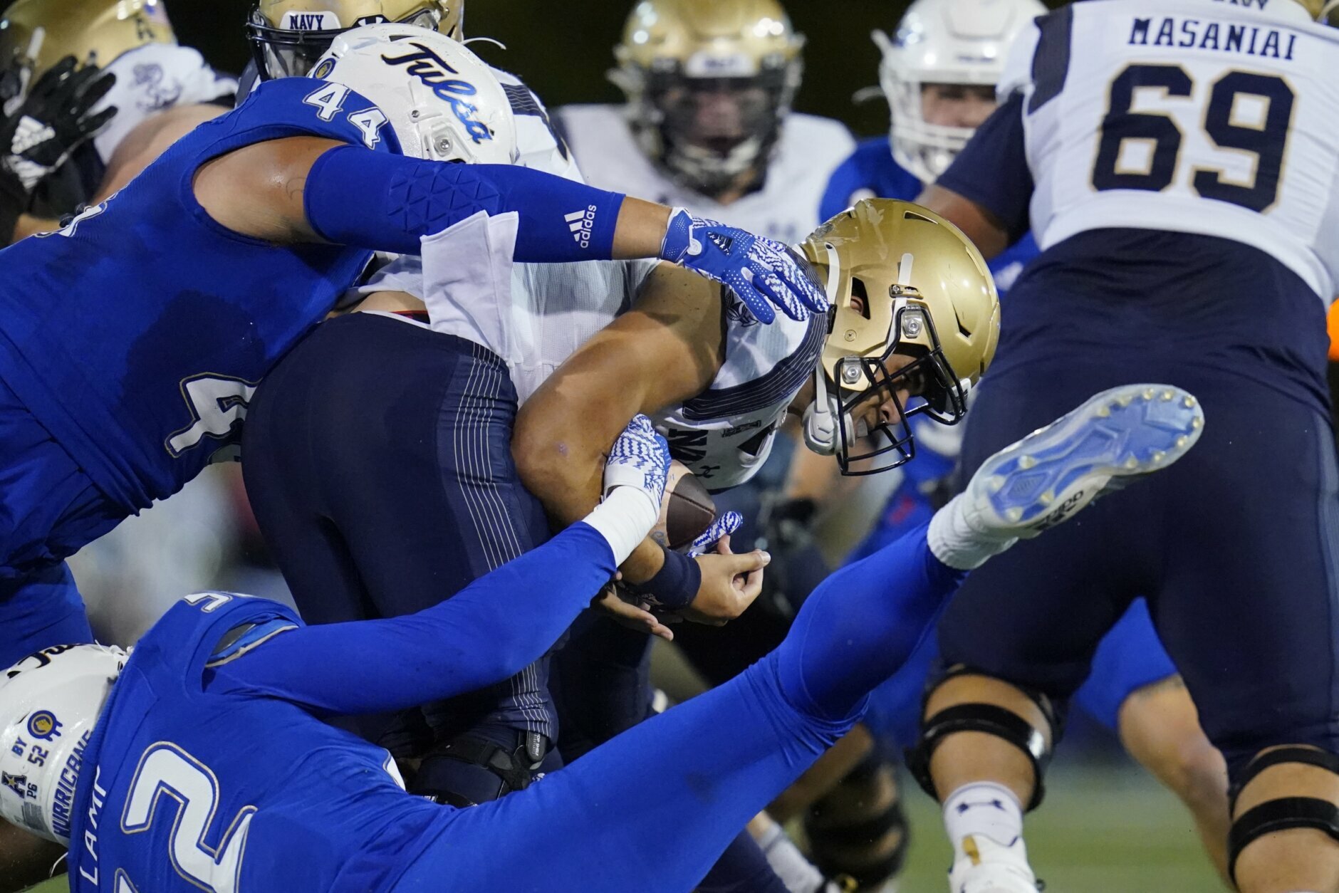 McMorris and the defense lead Navy over Tulsa 20-17