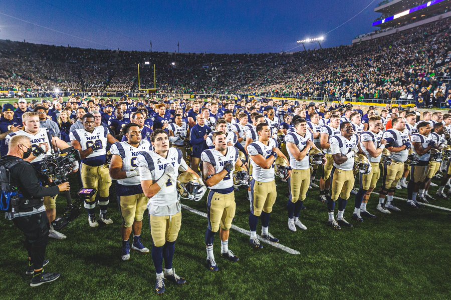 Offensive woes return as Navy falls to #10 Notre Dame 34-6
