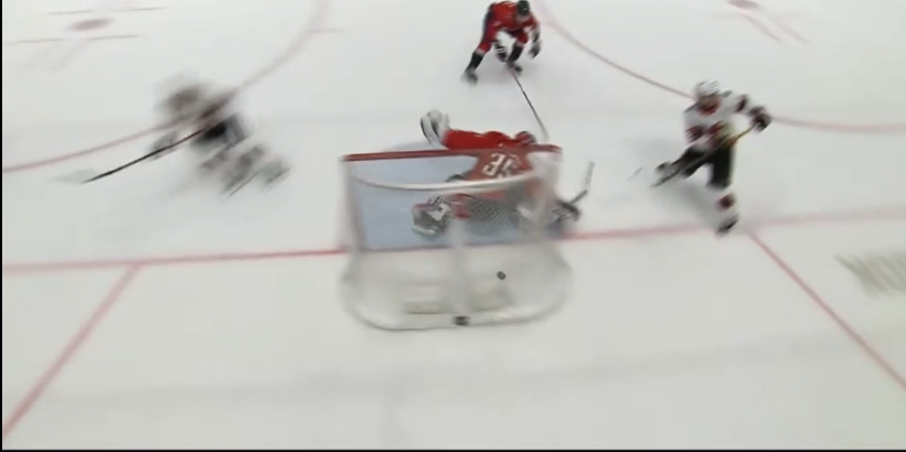 Alex DeBrincat scores in overtime against the Washington Capitals