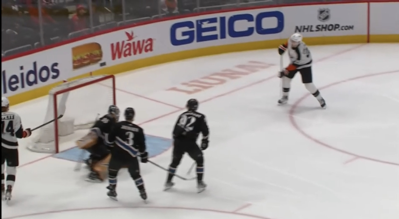 James van Riemsdyk scores the winning goal against the Capitals