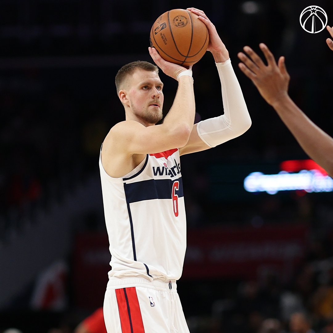 Porzingis Ties Career-High, 8 3-Pointers Made, in Win Over Charlotte