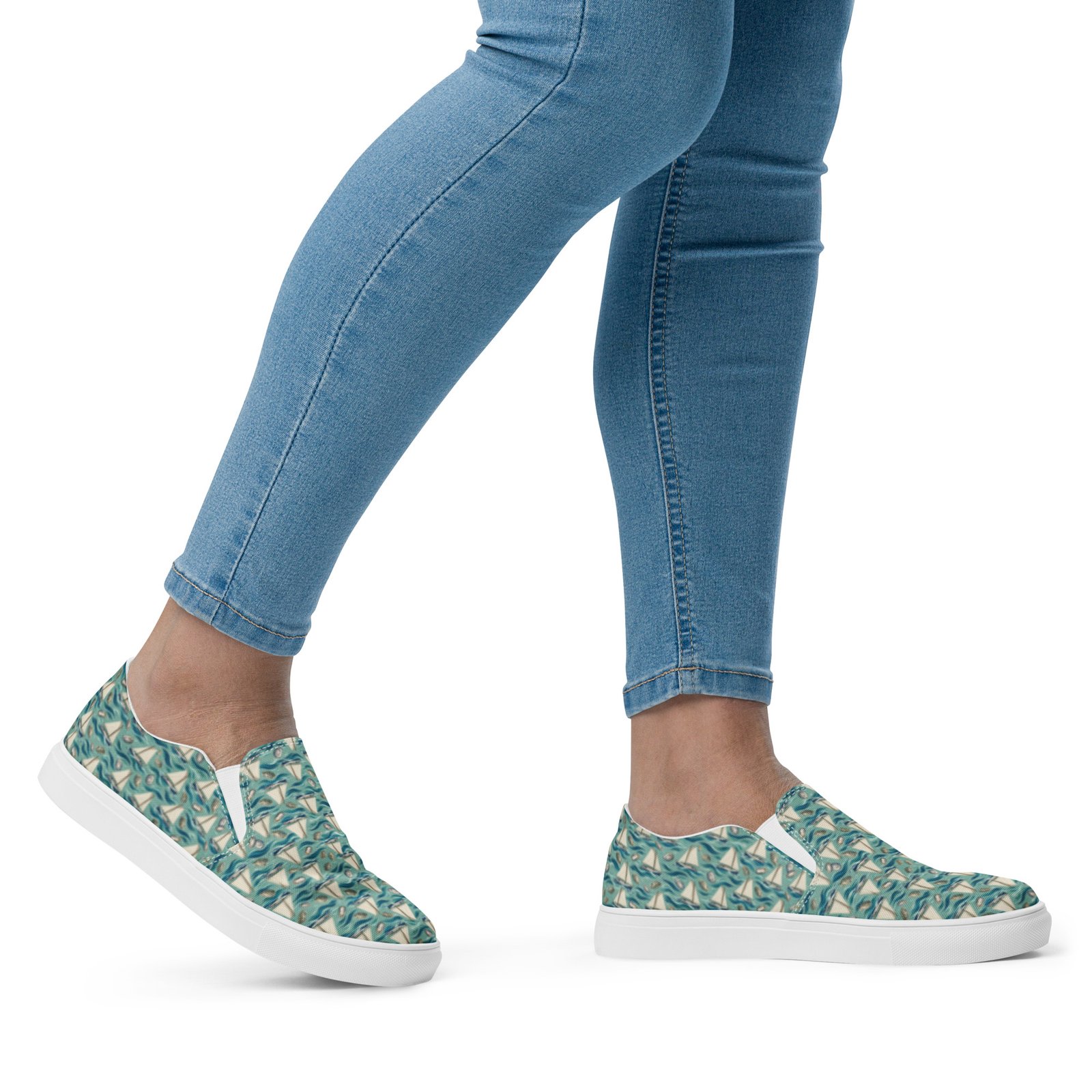 Maryland Chesapeake Skipjack Women’s Slip-On Canvas Shoes | Tide - Image 3